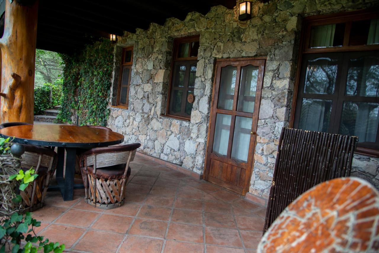 Nirvana Restaurant & Retreat Атотонилько Экстерьер фото